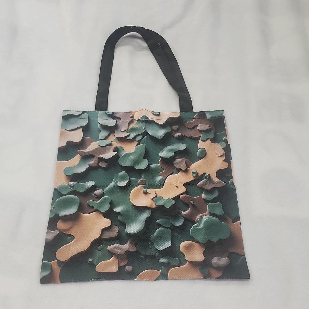 🦌 Camouflage Tote Bag with Black Handles 🦆